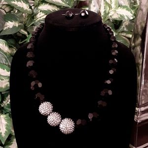 NWOT Traci Lynn Black & Silver Necklace/Earrings